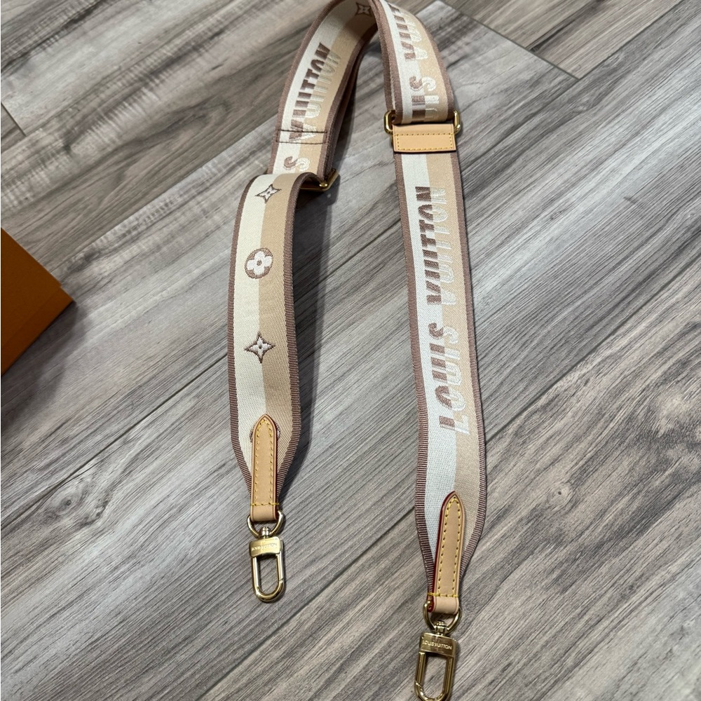 LOUIS VUITTON Jacquard Shoulder Strap